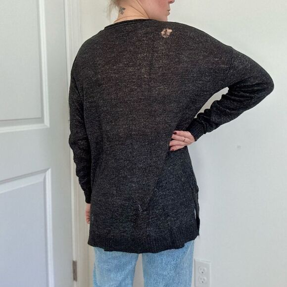 H&M Oversized Distressed Pullover Sweater - Picture 11 of 11